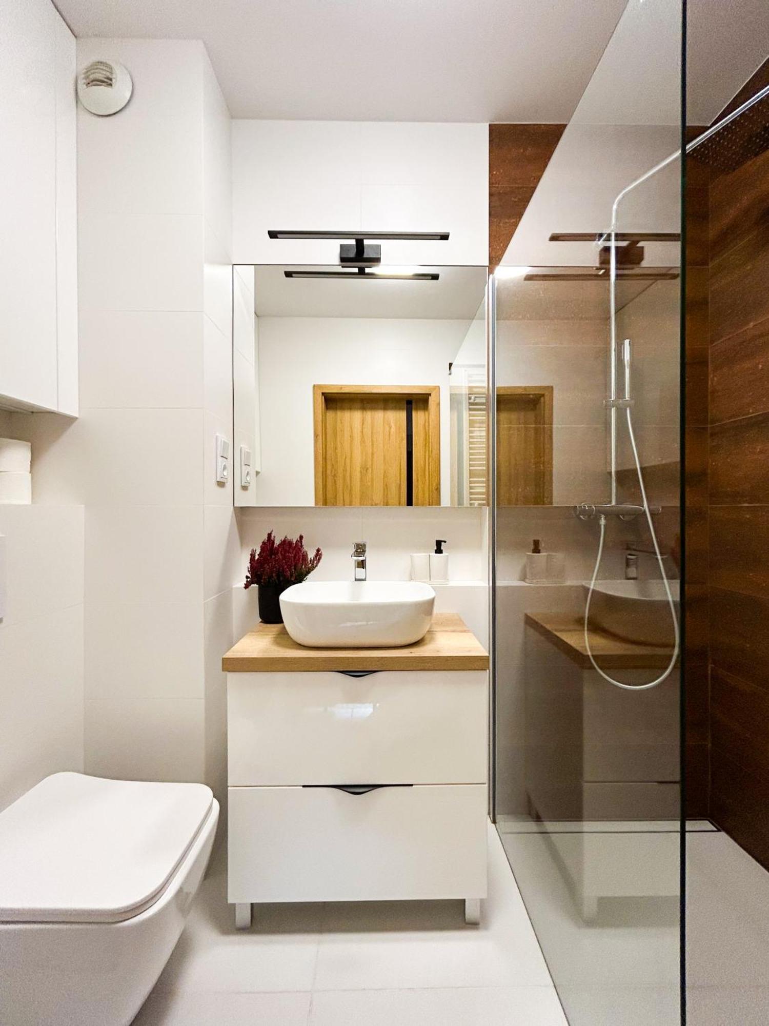 Lumina Stylish 3-Room Apart With Balcony 罗兹 外观 照片